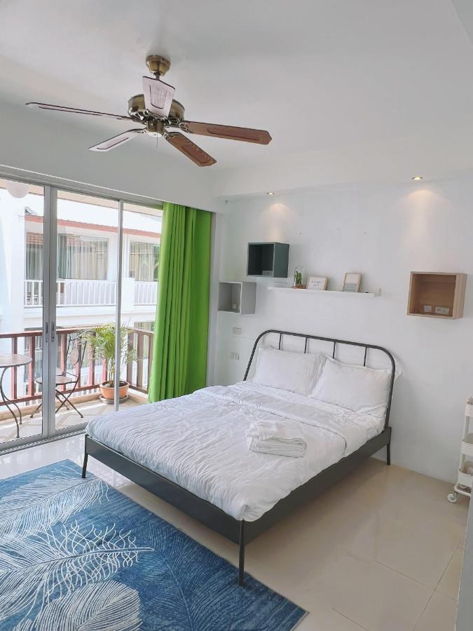 Patong Beach Side Hotel エクステリア 写真