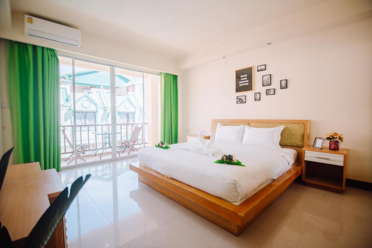 Patong Beach Side Hotel エクステリア 写真